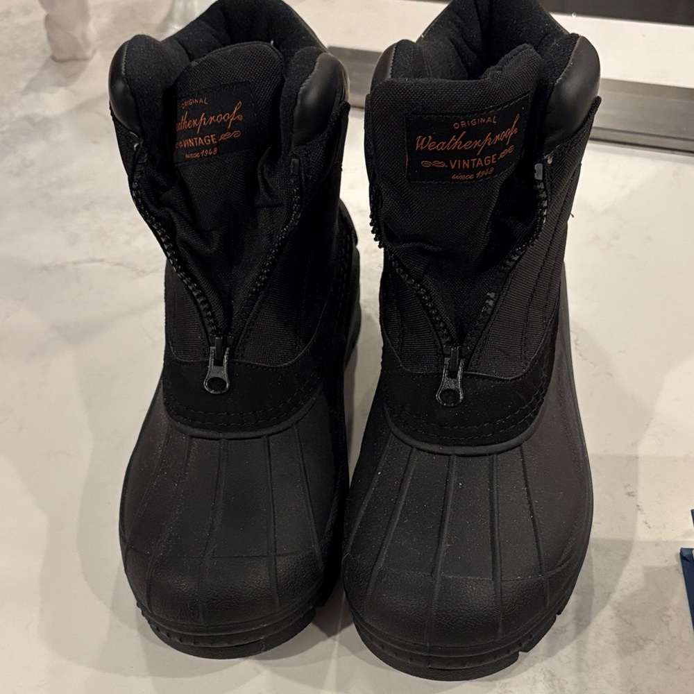 Vintage 1946 Black Weatherproof Boots